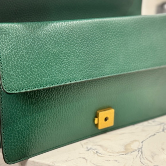 Authentic GUCCI Dionysus shoulder bag Gucci - Picture 6 of 10